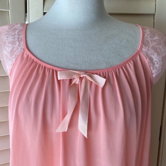 1960's Berkliff Peach Chiffon Peignoir Set - Picture 7 of 15